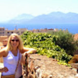 Meet your Posher, Sara